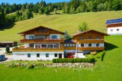 Irxner-Bergbauernhof-Ansicht-0008-2-1030x772