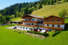 Irxner-Bergbauernhof-Ansicht-0009-2-1030x579